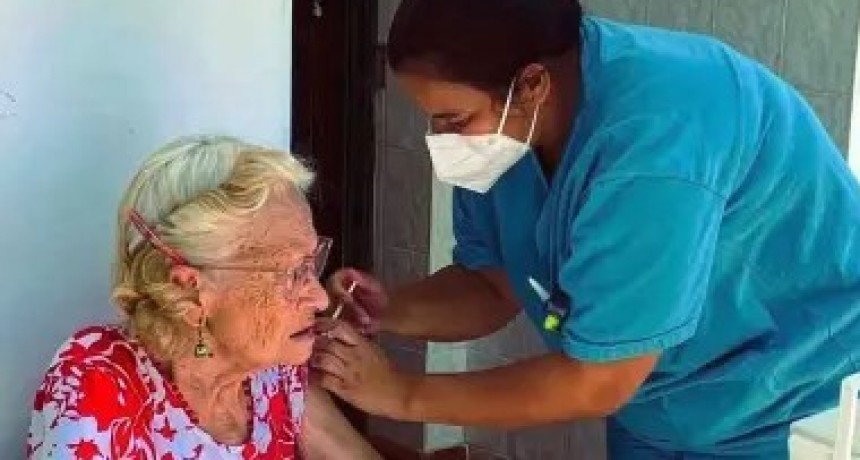 Ocho muertes y un aumento del 70% de internaciones en 10 días