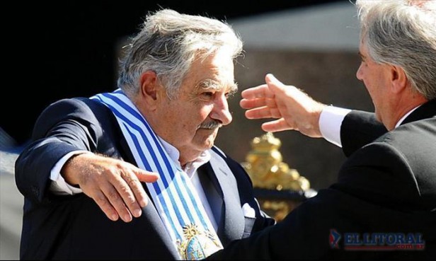 Tabaré asumió su segundo mandato y dijo que Mujica 