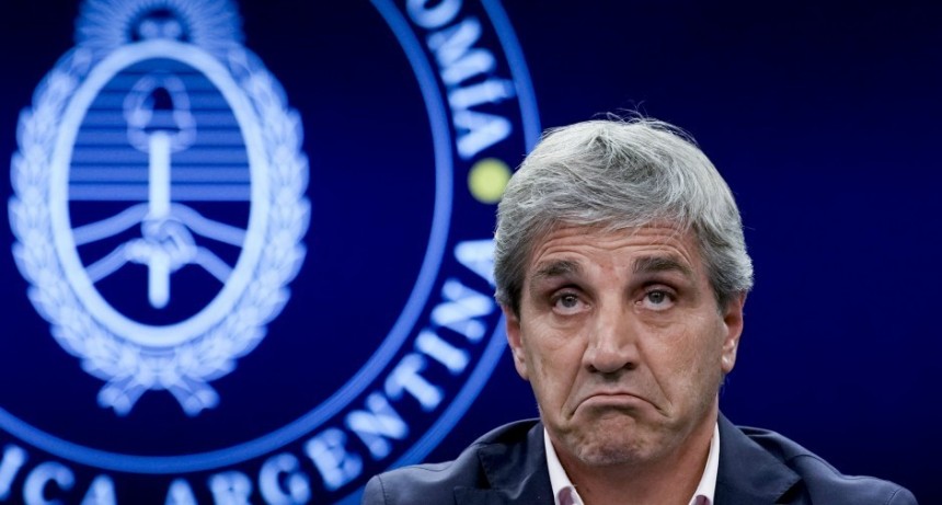 Devaluación y flotación entre bandas, la exigencia del FMI en el tramo final del acuerdo