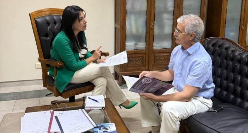 &iquest;Pacto a espaldas de las bases? &iquest;D&oacute;nde est&aacute;n las fotos de Vald&eacute;s?