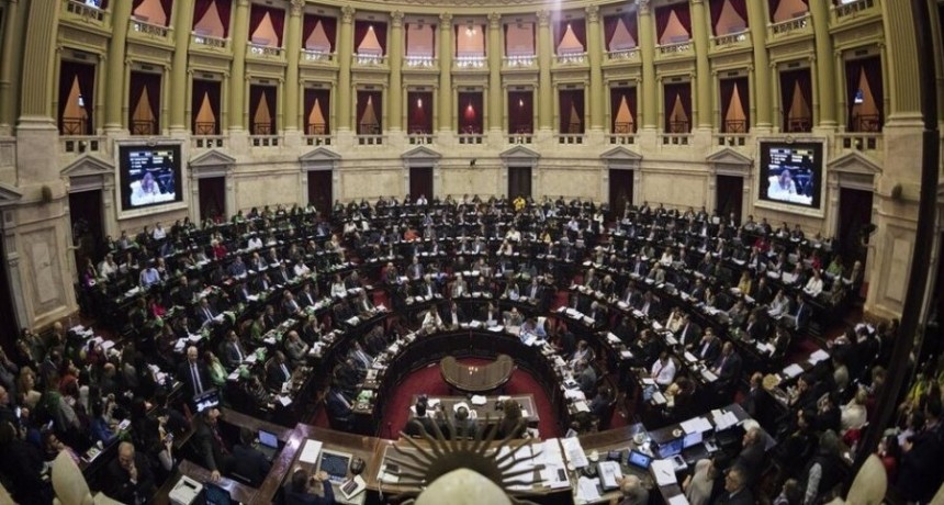 Congreso Nacional: con votos correntinos se aprobó en general la Ley Bases