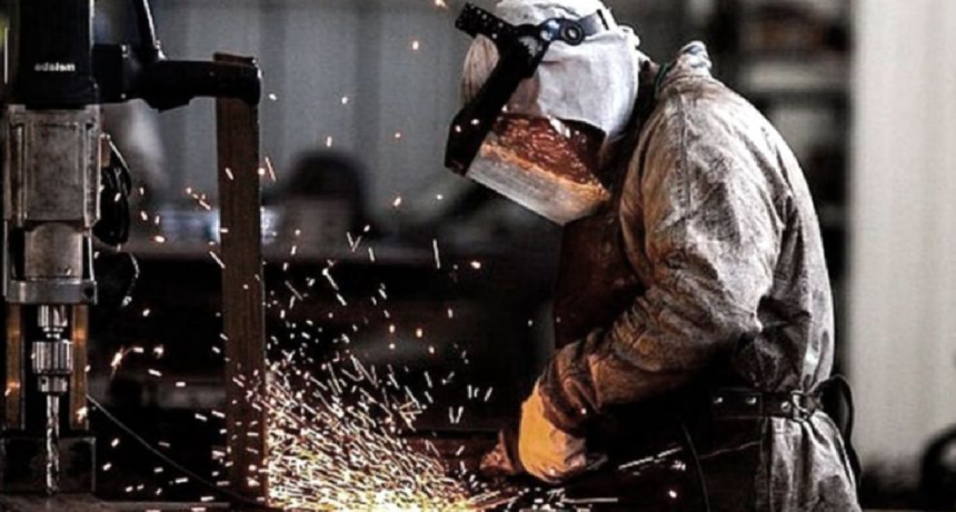 Radiograf&iacute;a de la par&aacute;lisis industrial: 6 de cada 10 m&aacute;quinas metal&uacute;rgicas est&aacute;n paradas en el pa&iacute;s