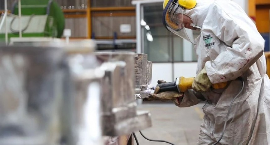 La actividad industrial creció 2,4% en mayo