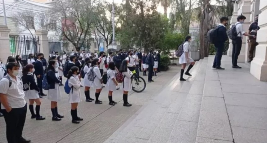 Corrientes: cuántas escuelas se sumarán al horario extendido desde septiembre