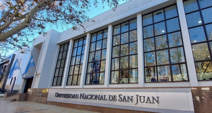 Con los planes de Milei, ir a la universidad costaría hasta 2 millones de pesos