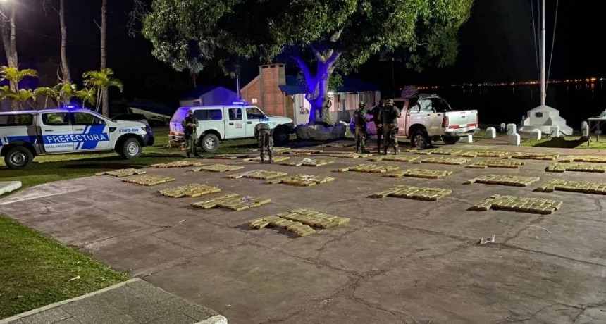 Prefectura detuvo a un hombre y secuestró más de una tonelada de marihuana en Corrientes