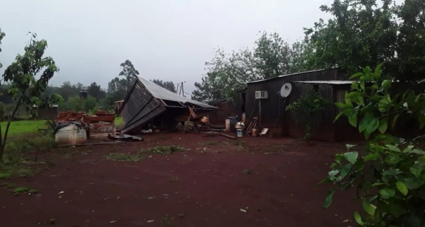 Una tormenta causó serios destrozos e inconvenientes en localidad de Corrientes