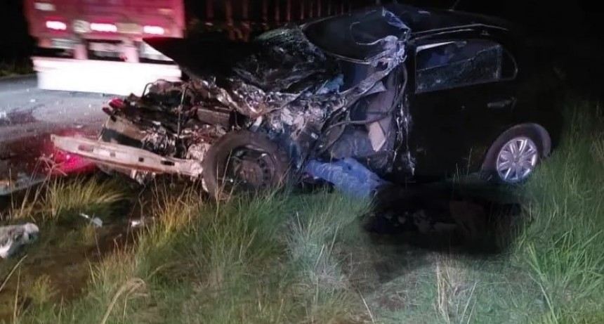 Dos personas fallecidas tras un grave choque