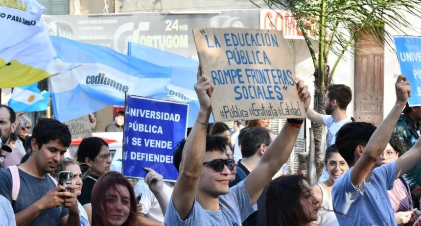 Veto de Milei: cómo se especula que votarán los diputados correntinos en la sesión