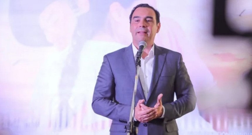 Valdés anunció un bono navideño de $70 mil: cómo se pagará