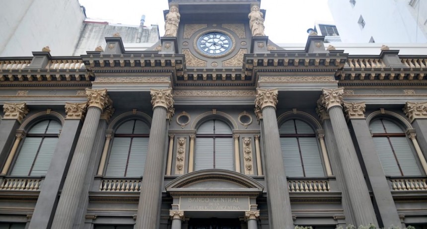 Dólar, precios, actividad y comercio exterior: lo que viene según el mercado