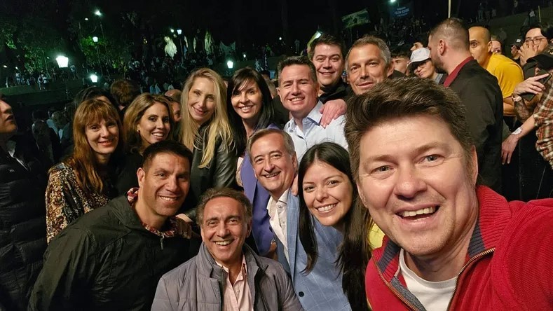 Quiénes son los candidatos de Karina Milei para dar el batacazo en Corrientes y Santiago del Estero