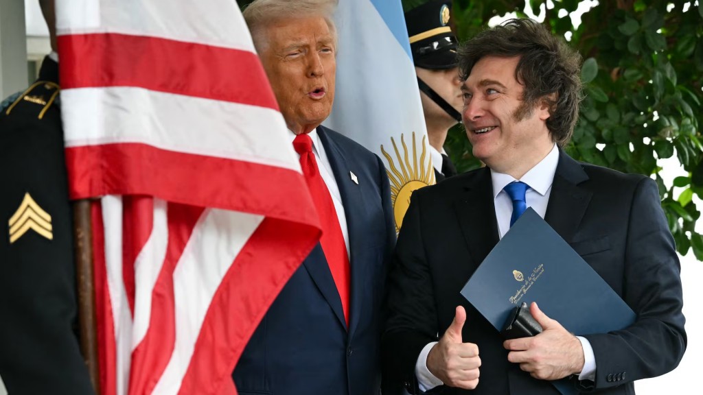 Los Soles se hacen humo