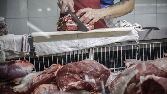 Por los precios, el consumo de carne local cayó un 30%