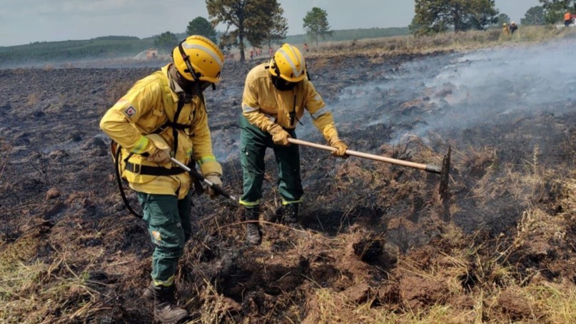 Alerta por incendios en Corrientes: Operativos en Garabí y Desiderio Sosa afectan zonas cercanas a La Cruz.