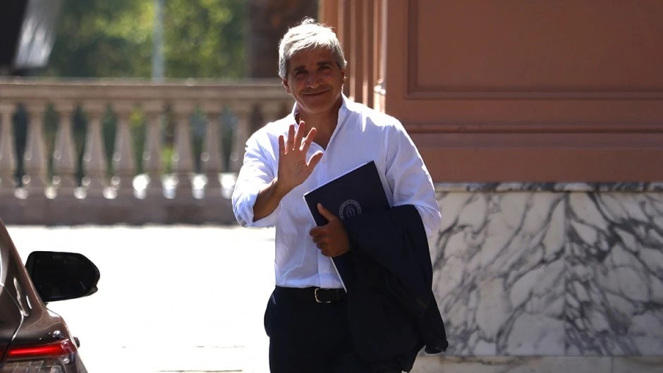 Efecto importaciones: La planta de cerveza Corona en Zárate planea prescindir de la mitad de su personal