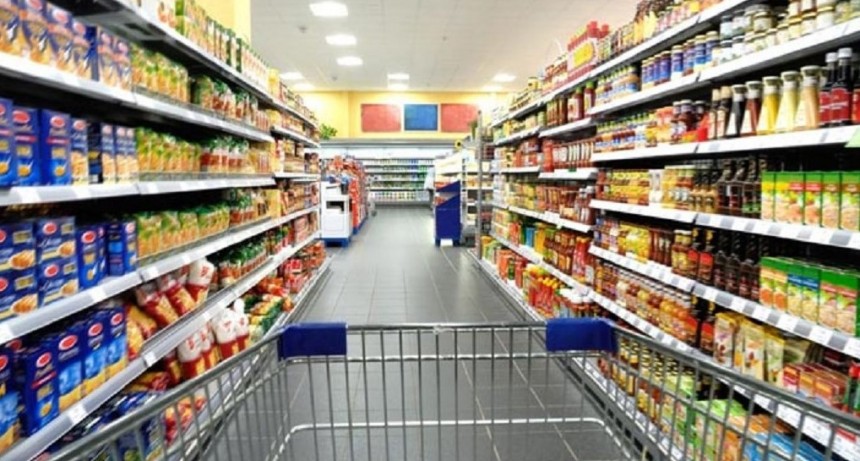 Alerta económica: Alimentos subieron 2,5 % en una semana mientras Corrientes lidera los índices de mortalidad infantil