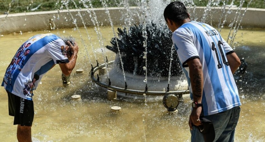 ¿Por qué Argentina experimenta el verano más cálido de su historia?