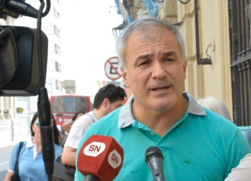 SUTECO rechaz&oacute; el "6% de miseria" y advierte: "No cubre ni una tercera parte de lo perdido"