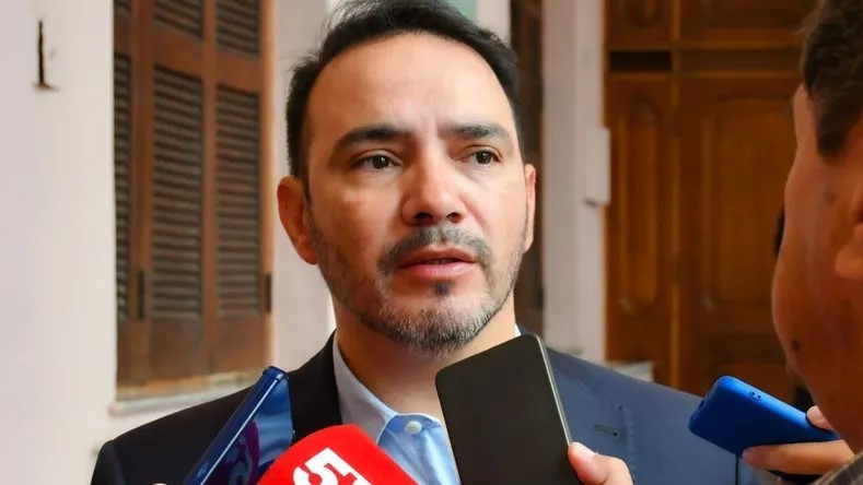 El premio a la lealtad: Corrientes lidera el reparto de fondos discrecionales de naci&oacute;n