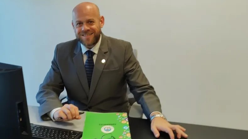 H&eacute;ctor Grachot asume en hacienda: la apuesta de Vald&eacute;s para oxigenar el gabinete