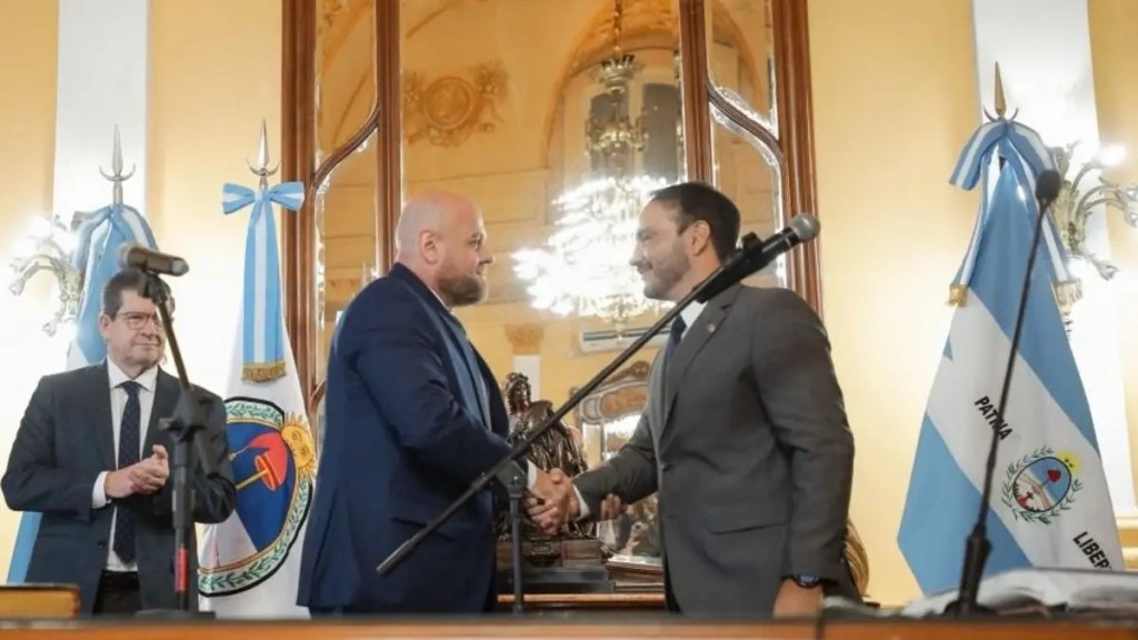 H&eacute;ctor Grachot tras asumir en hacienda: &ldquo;vamos a trabajar para que no ocurra m&aacute;s lo que pas&oacute;&rdquo;