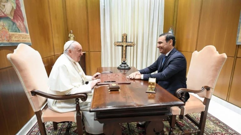 El papa Francisco recibió a Gustavo Valdés