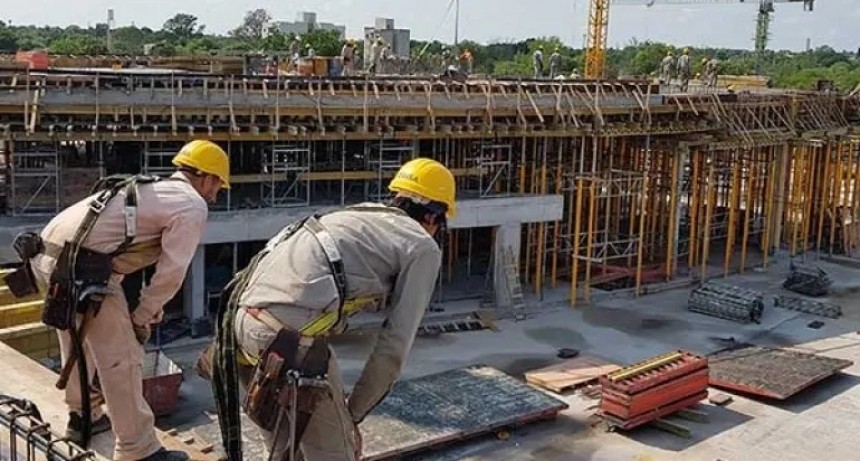 Construcción: despachos de cemento se hundieron en marzo a su peor nivel desde el inicio de la pandemia
