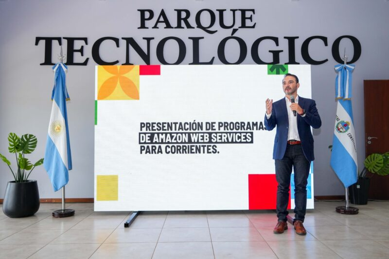 Espejitos de colores: Amazon en corrientes y el relato de la modernidad en medio de la asfixia