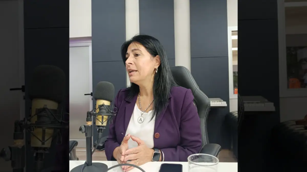 El protocolo de la impotencia: La ministra Mi&ntilde;o delega responsabilidades y apuesta a la "terapia virtual"