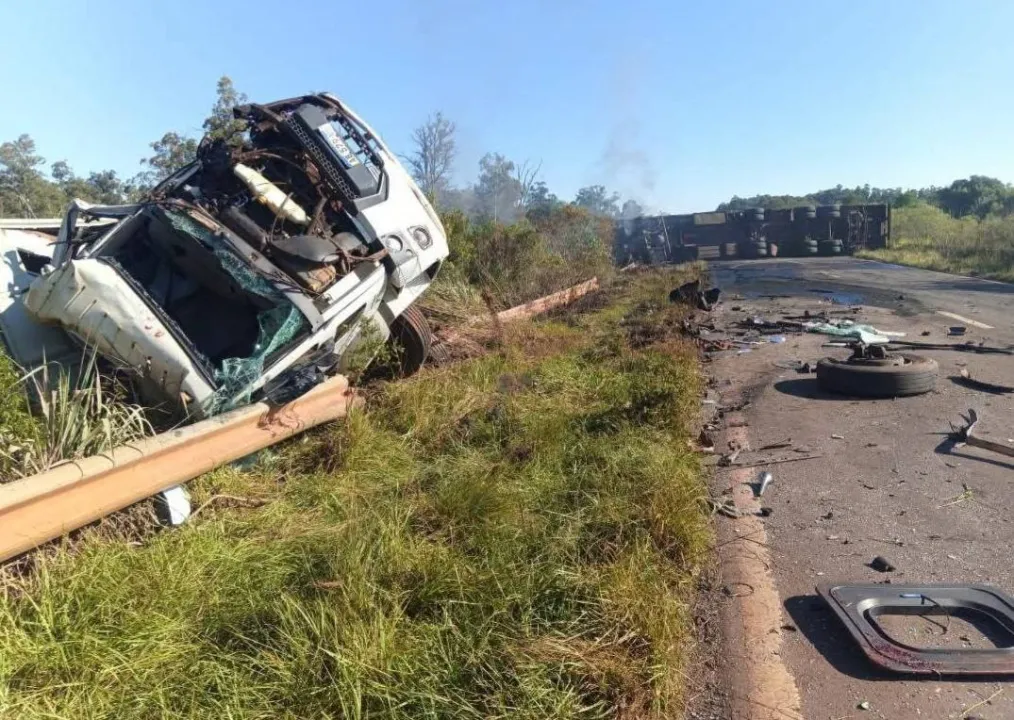Tragedia en la "ruta de la muerte": Vuelco, incendio y dos v&iacute;ctimas fatales en Virasoro