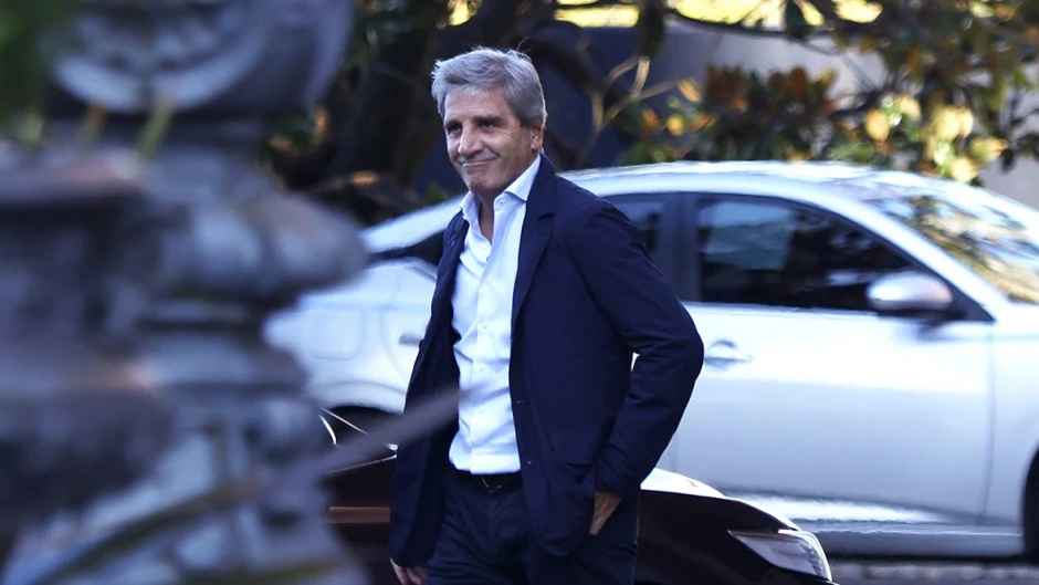 R&eacute;cord peligroso: La deuda p&uacute;blica supera los 483.000 millones y se dispara el riesgo a corto plazo