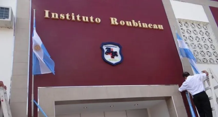 Tensi&oacute;n en el Instituto Roubineau: Activan protocolo de seguridad por amenaza de tiroteo