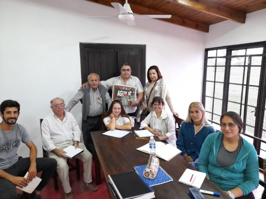 Mercedes y La Cruz abren las puertas de sus escuelas municipales de guaraní