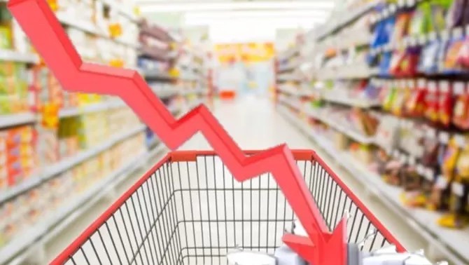 El consumo volvió a caer en marzo: el derrumbe fue del 7,3% en supermercados