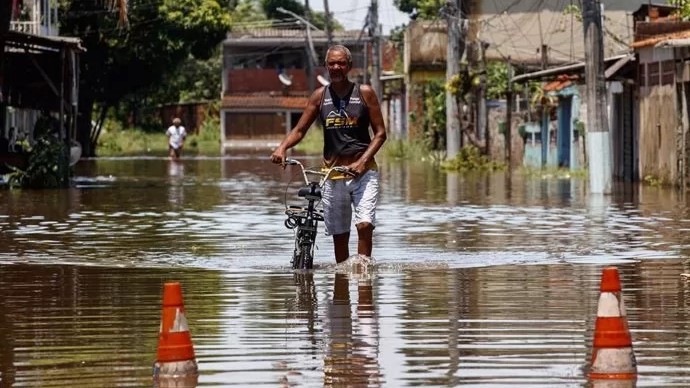 Un millón de hogares afectados por intensas lluvias en Brasil