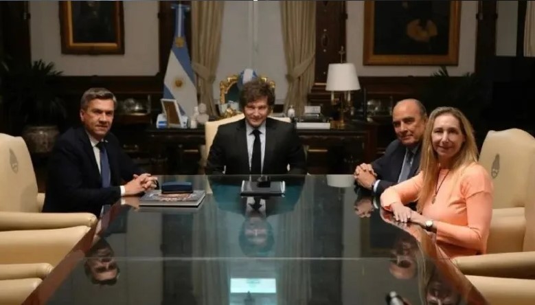Javier Milei recibió al Gobernador de Chaco tras el triunfo de su alianza electoral