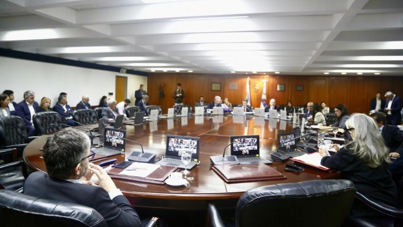 Escándalo en el Consejo de la Magistratura: los jueces se fueron cuando iban a tratar Lago Escondido