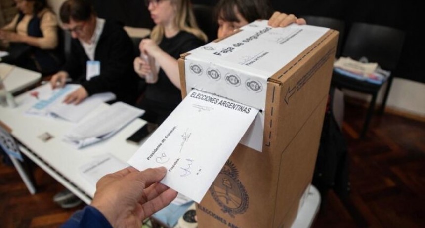 Elecciones: decreto listo para el lunes anunciar la fecha