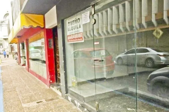 Sangr&iacute;a laboral en Corrientes: Se pierden 12 puestos de trabajo por d&iacute;a en el sector comercial