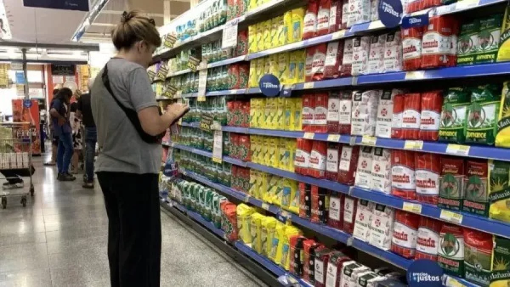 La barrera del mill&oacute;n y medio: una familia necesita $1.469.768 para no ser pobre