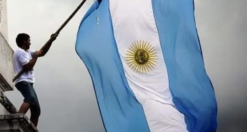 Giro geopol&iacute;tico: la mayor&iacute;a de los argentinos prioriza la soberan&iacute;a nacional y rechaza el alineamiento con Estados Unidos
