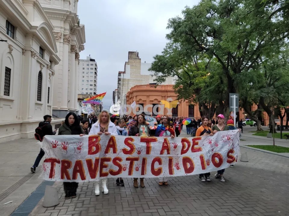 Se realizó la primera marcha contra los travesticidios en Corrientes