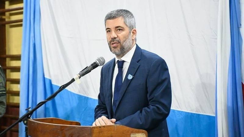 Emiliano Fernández: 