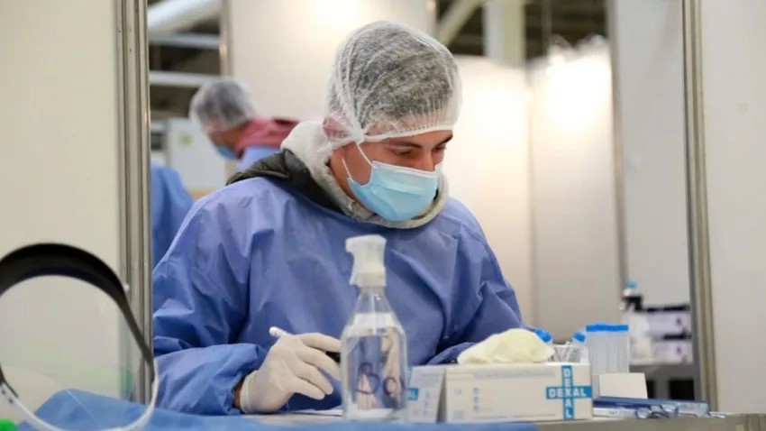 La OMS advirtió por una nueva variante del Covid-19 y hay preocupación por el aumento de casos