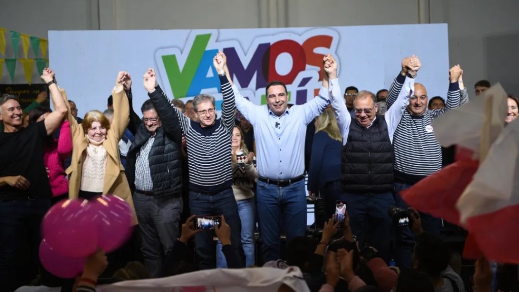 Valdés garantizó el triunfo del oficialismo por 