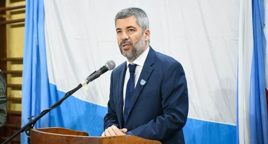 Emiliano Fernández: 
