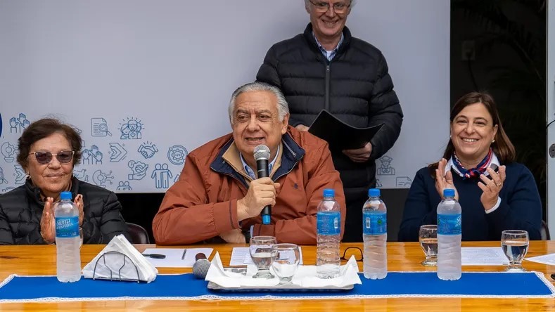 Corrientes: La Libertad Avanza sumó a Pedro Cassani y cuatro grandes frentes pelearán para suceder a Valdés