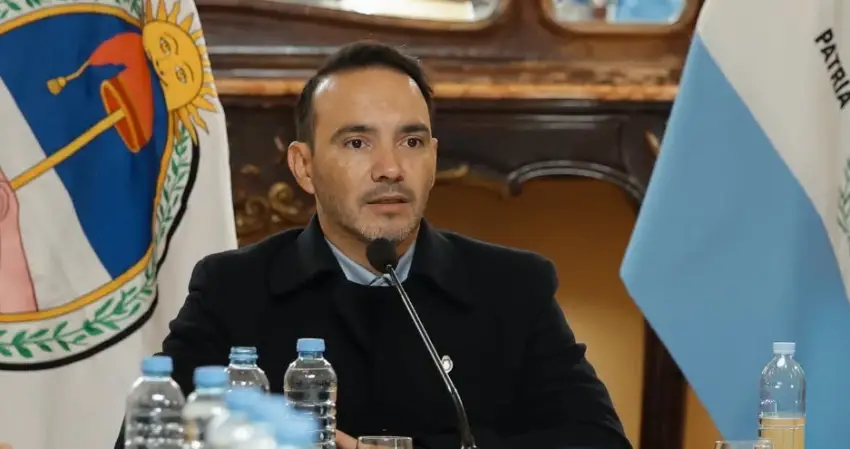 "Esperamos recuperar la recaudaci&oacute;n para analizar el tercer anuncio salarial del a&ntilde;o", afirm&oacute; Juan Pablo Vald&eacute;s