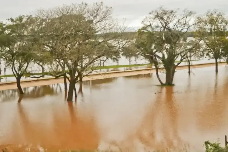 El estado del r&iacute;o Uruguay: Puerto por puerto y la situaci&oacute;n en La Cruz